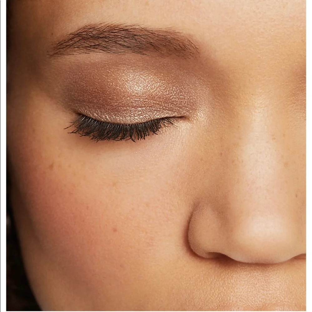NWT Laura Mercier Caviar Stick in Sugarfrost